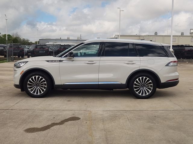 Used 2022 Lincoln Aviator Reserve w/ Elements Package Plus AWD/4WD image 4