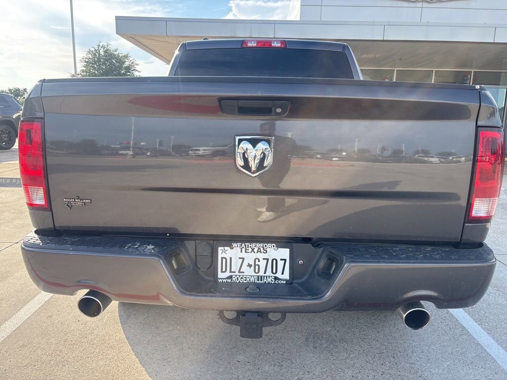 Used 2014 RAM 1500 Express RWD image 23