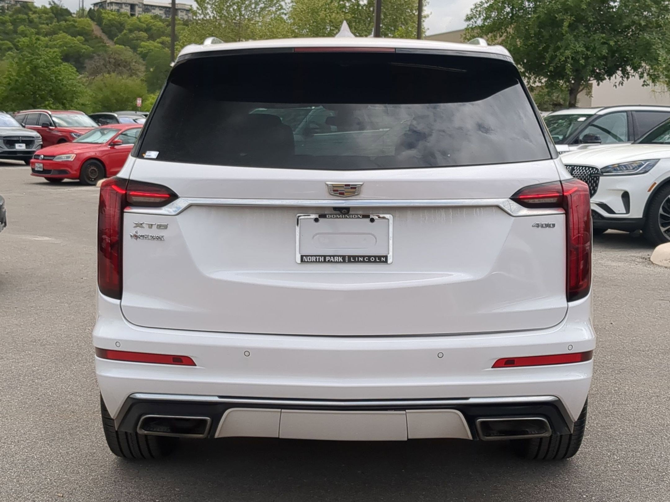 Used 2021 Cadillac XT6 Premium Luxury image 4
