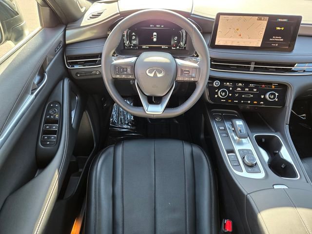 Certified 2025 INFINITI QX60 Luxe w/ Black Edition image 15