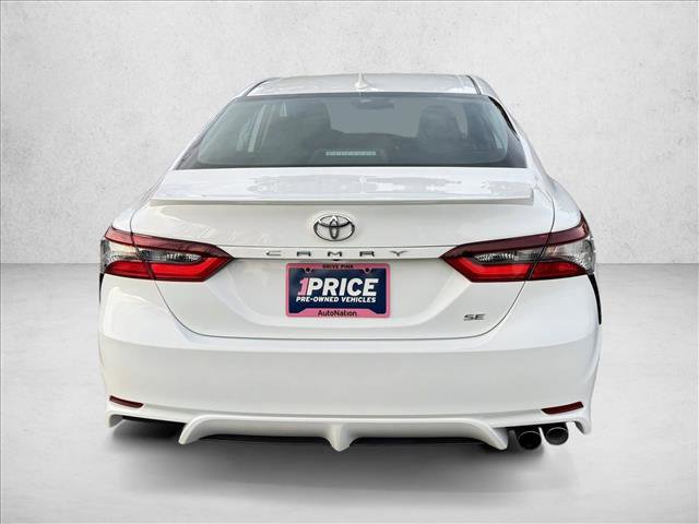 Used 2024 Toyota Camry SE image 6