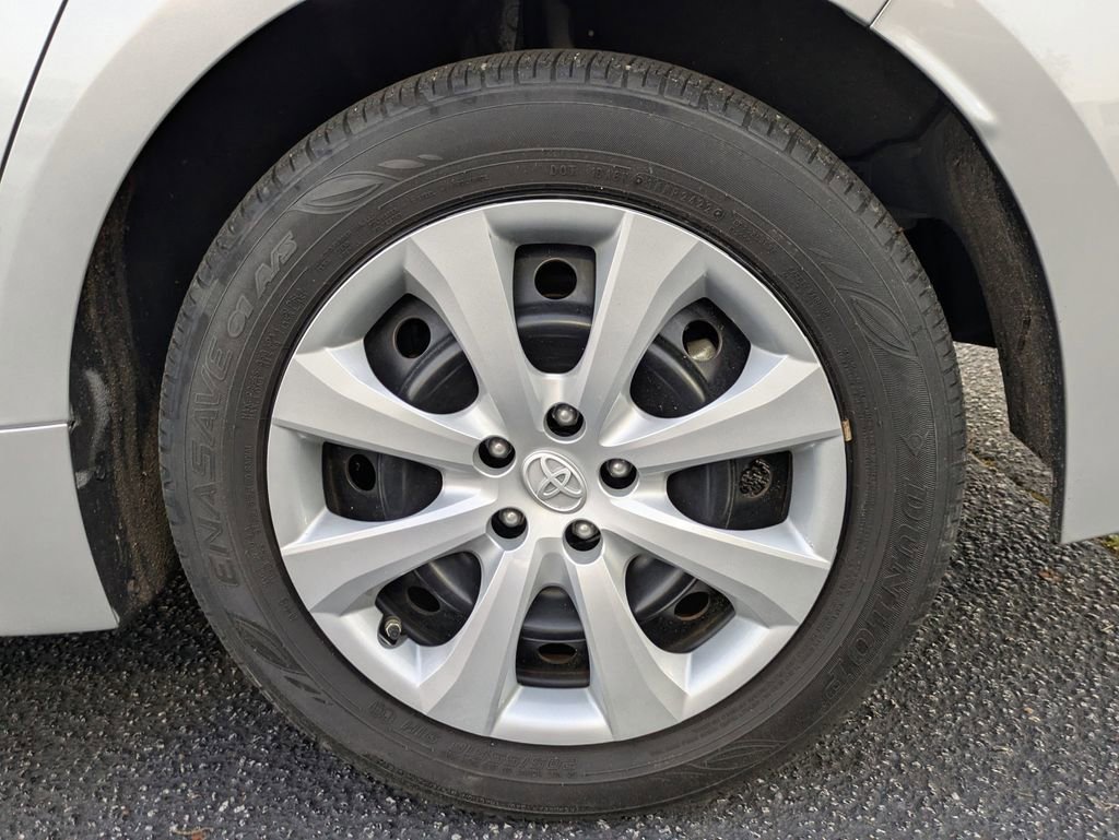 Certified 2022 Toyota Corolla LE image 13
