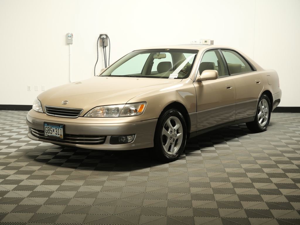 Used 2001 Lexus ES 330 FWD image 4