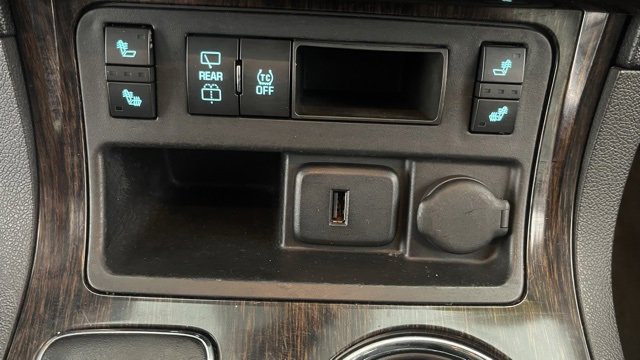 Used 2016 Chevrolet Traverse LT w/ Style and Technology Package image 42