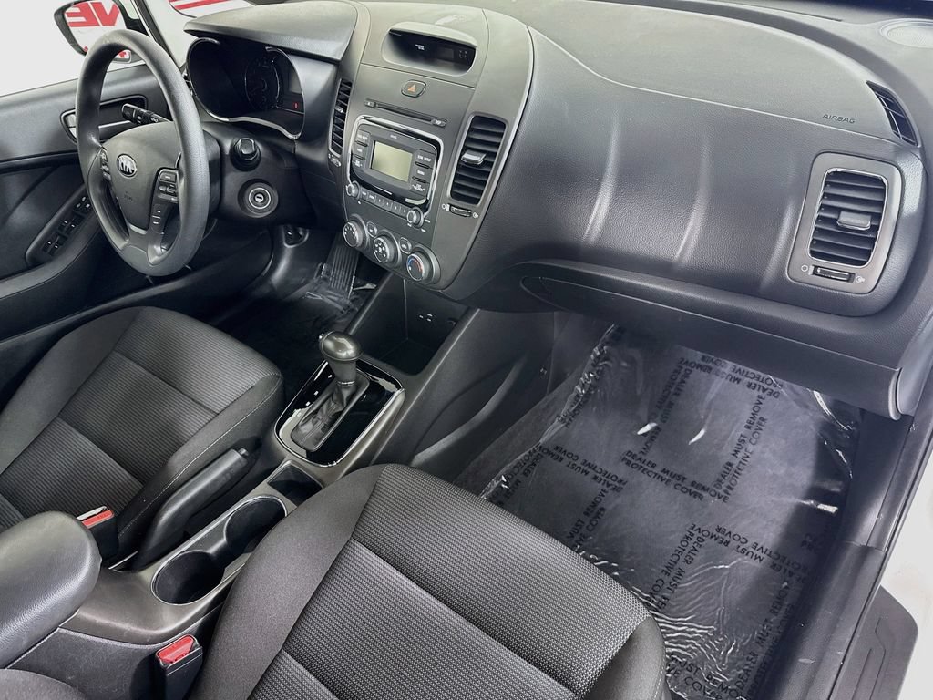 Used 2018 Kia Forte LX FWD image 28