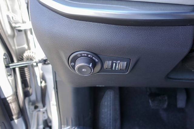 New 2025 Jeep Compass Limited w/ Elite Group image 24