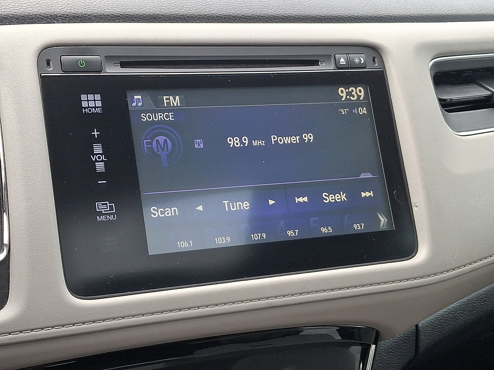 Used 2016 Honda HR-V EX image 18