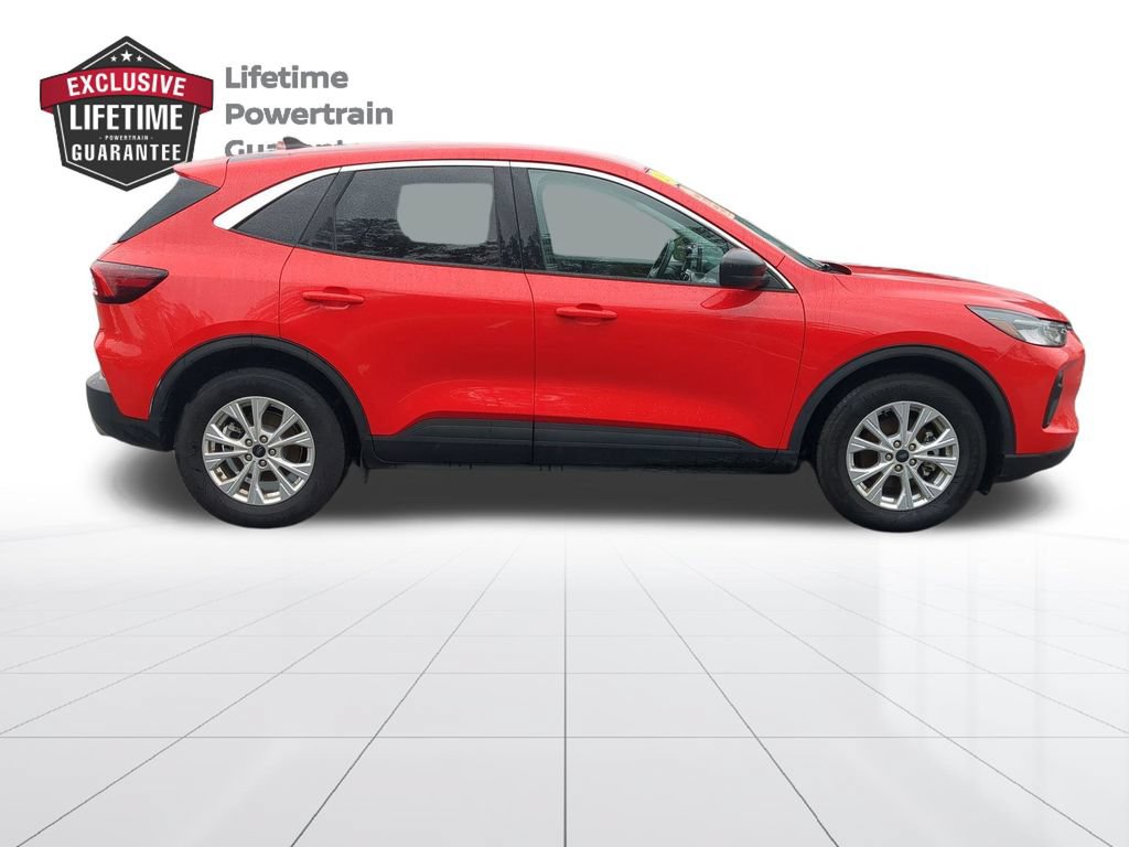 Used 2024 Ford Escape Active FWD image 2