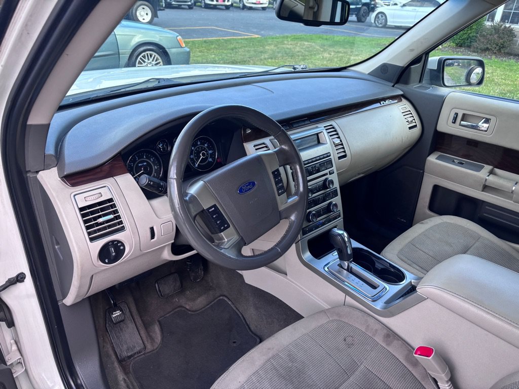 Used 2011 Ford Flex SEL AWD/4WD image 15
