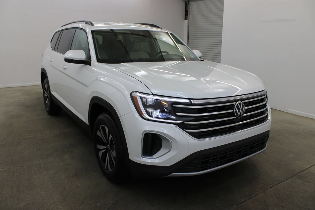 New 2026 Volkswagen Atlas SE FWD image 6