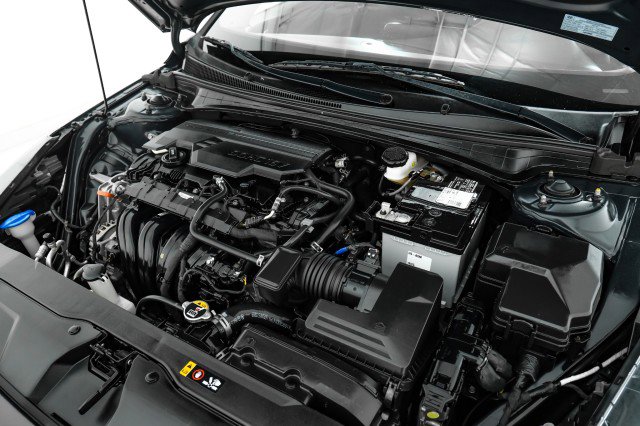 Used 2021 Hyundai Elantra SE w/ Cargo Package image 45