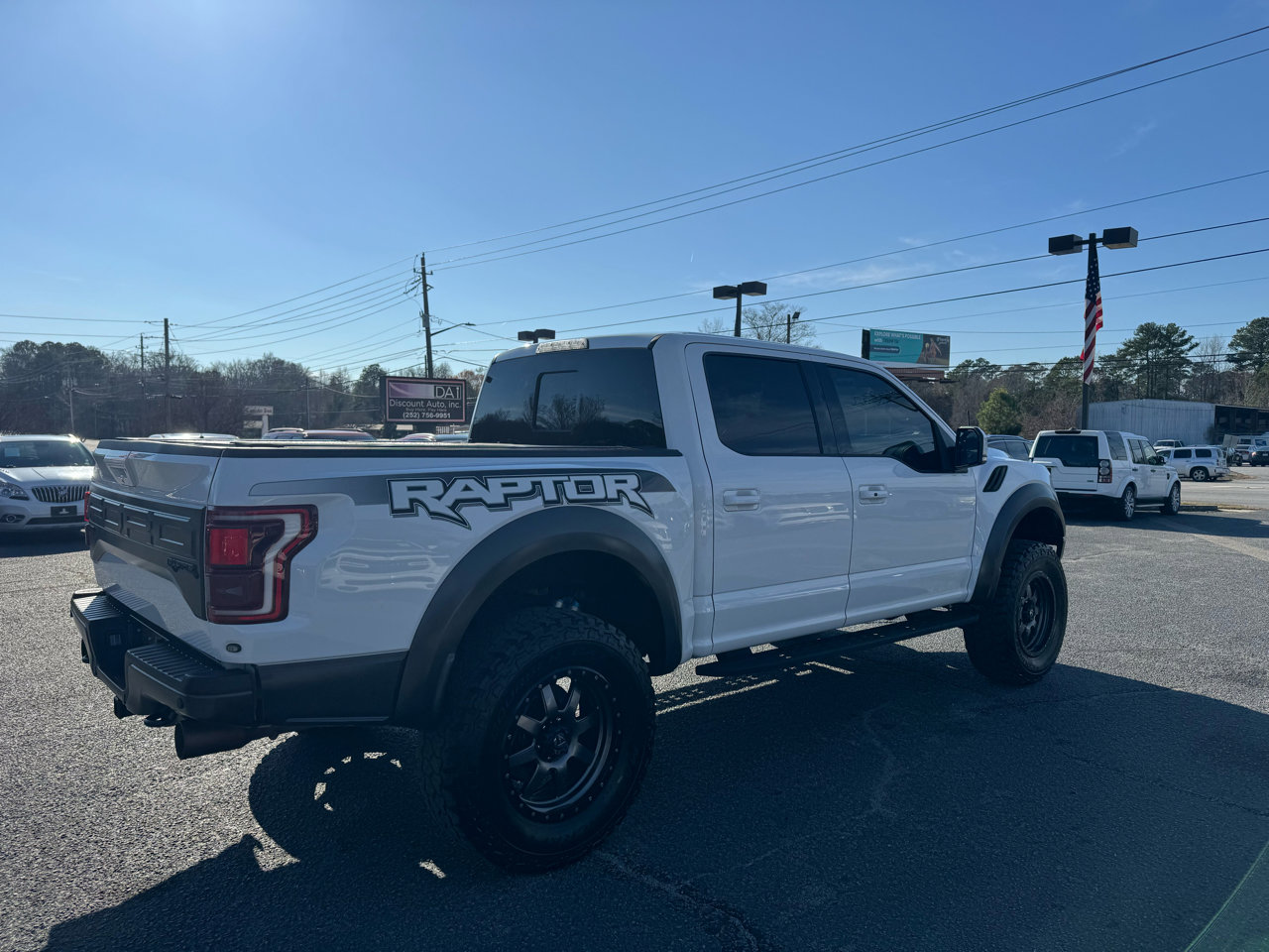 Used 2017 Ford F150 Raptor w/ Equipment Group 802A Luxury image 7