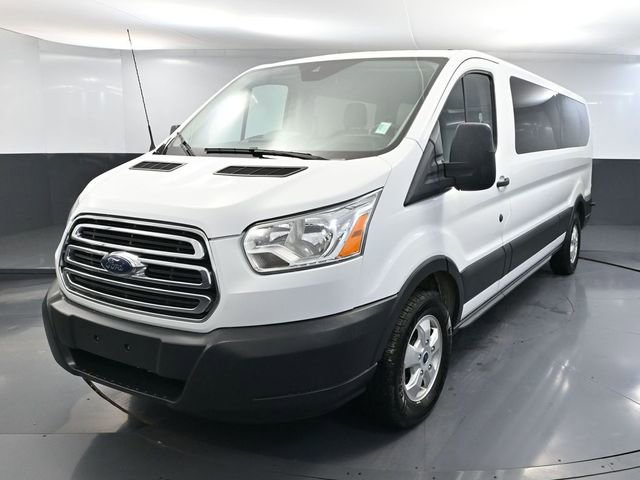 Used 2018 Ford Transit 350 XLT image 11