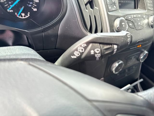 Used 2019 Ford Edge SE image 31