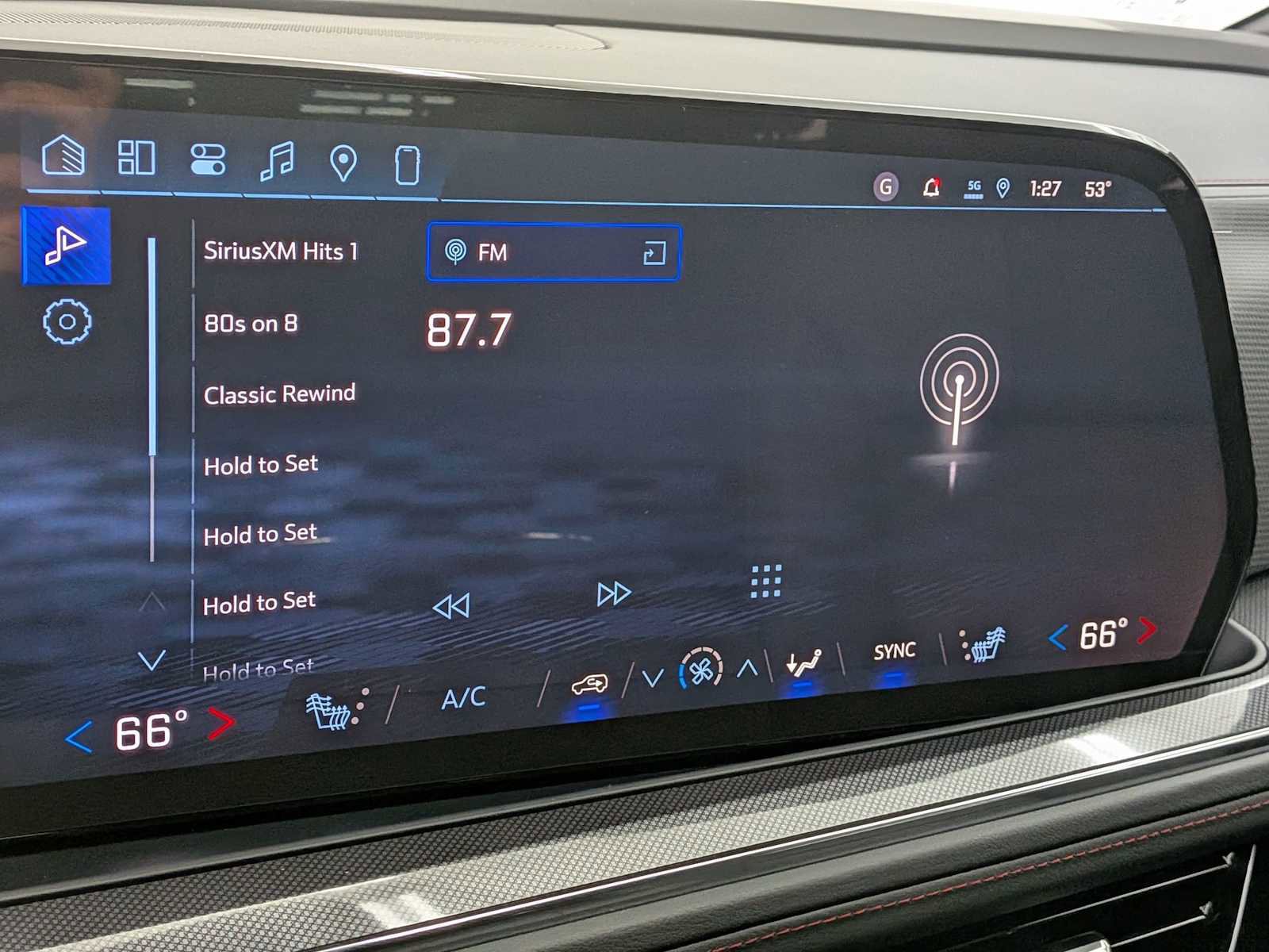 New 2026 Chevrolet Suburban RST image 28