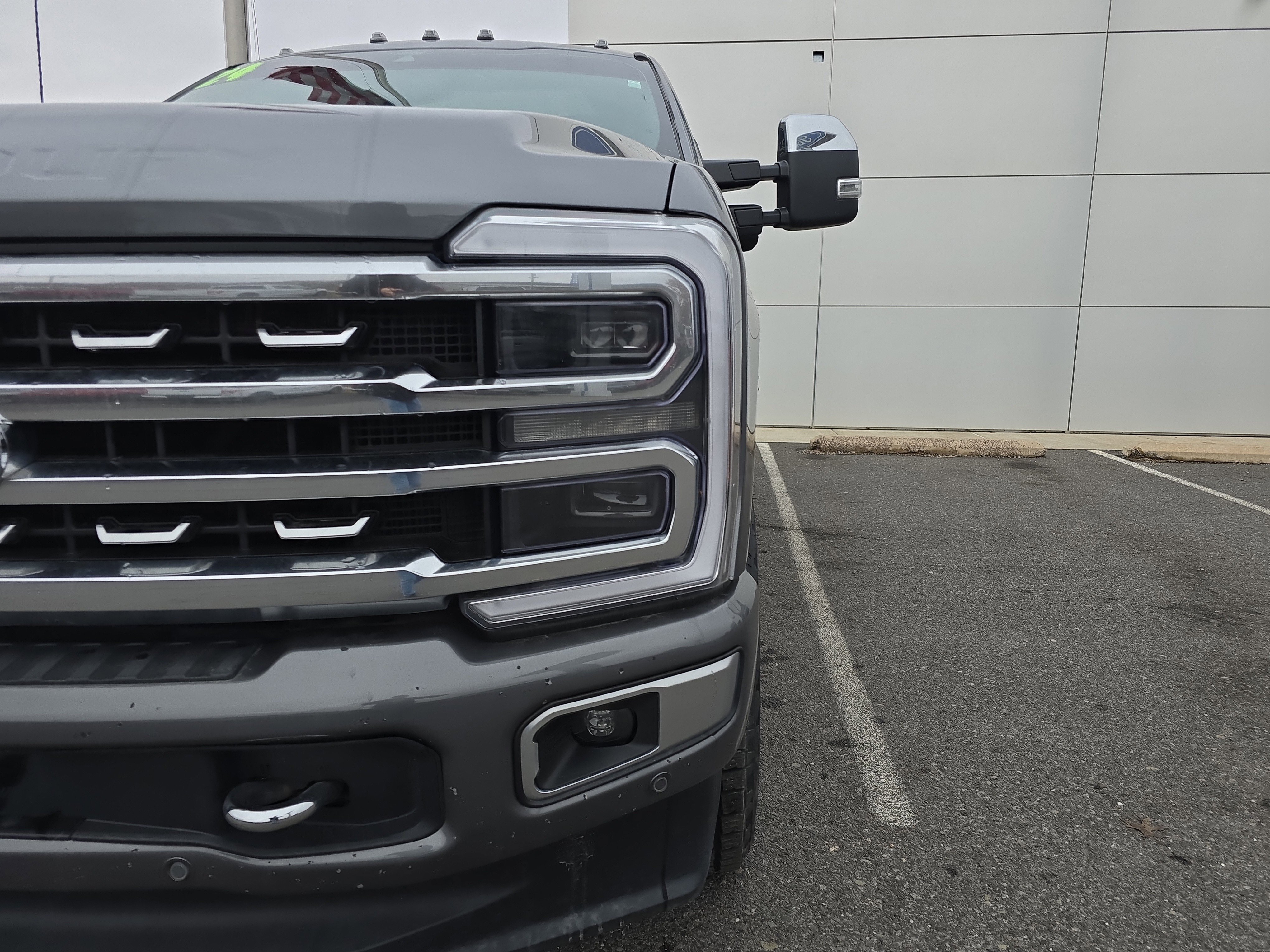 Used 2024 Ford F350 Platinum image 10