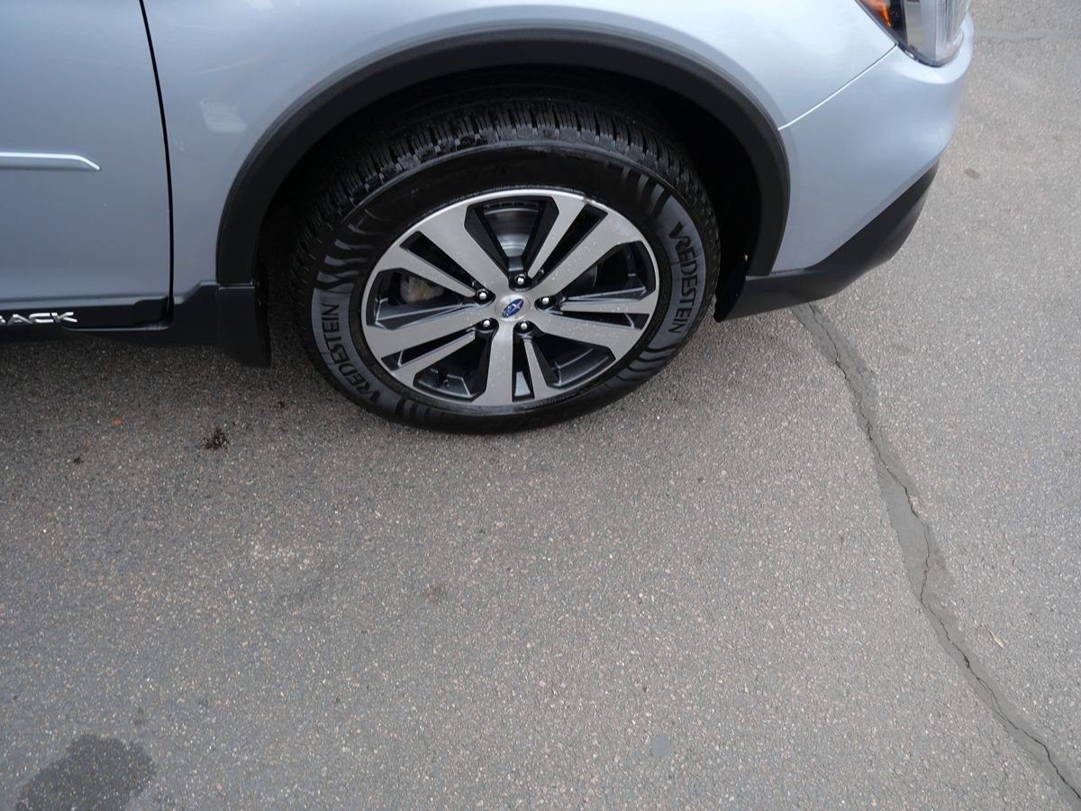 Used 2018 Subaru Outback 2.5i Limited image 34