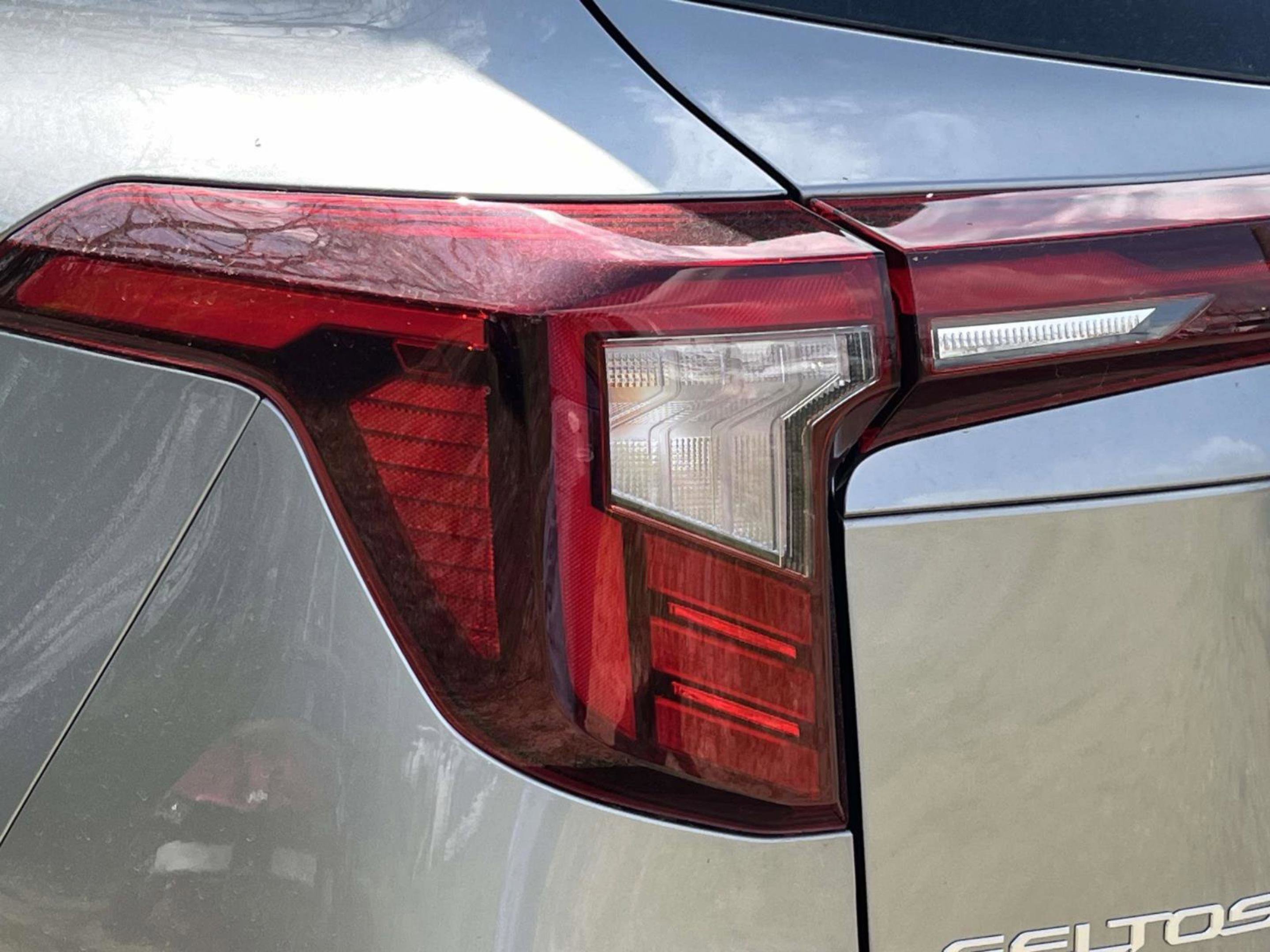 New 2026 Kia Seltos S image 31