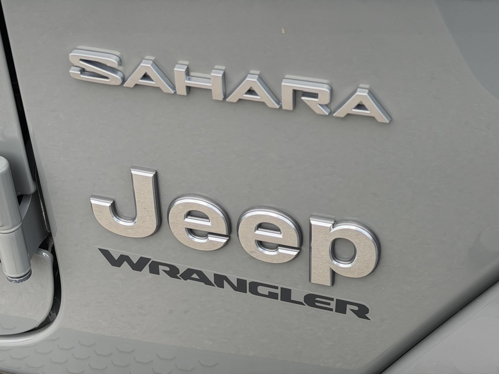 Used 2023 Jeep Wrangler Unlimited Sahara w/ LED Lighting Group AWD/4WD image 8
