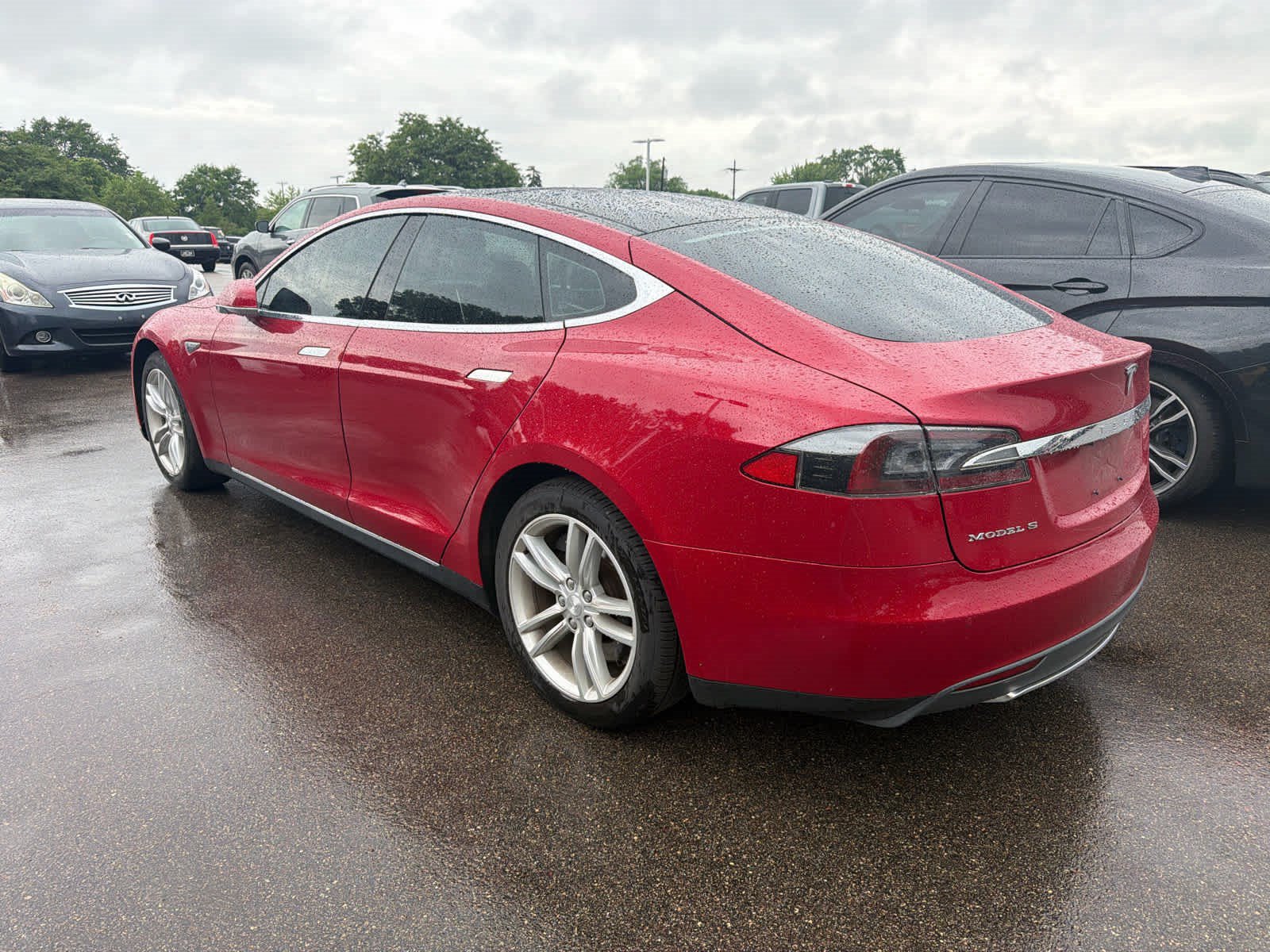 Used 2014 Tesla Model S 85 RWD video 2