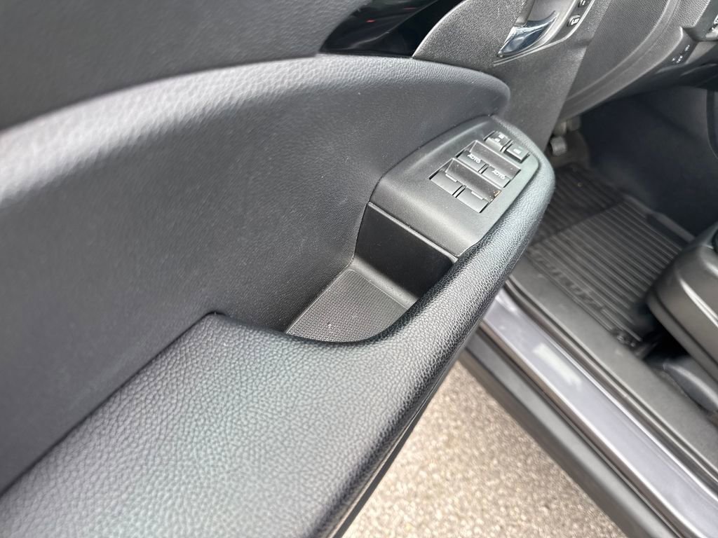 Used 2017 Honda Pilot Elite image 11