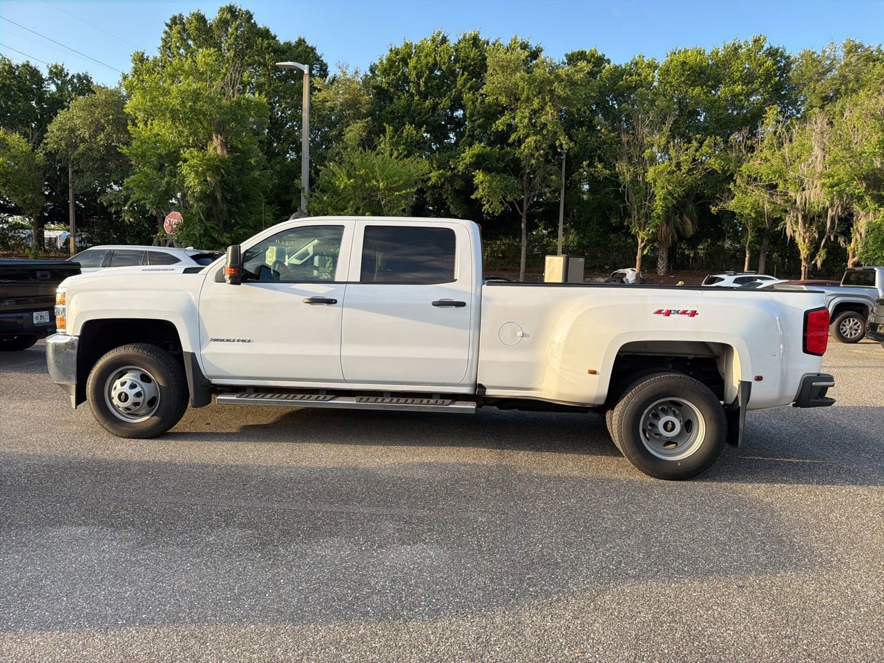 Used 2019 Chevrolet Silverado 3500 W/T w/ WT Convenience Package AWD/4WD image 2