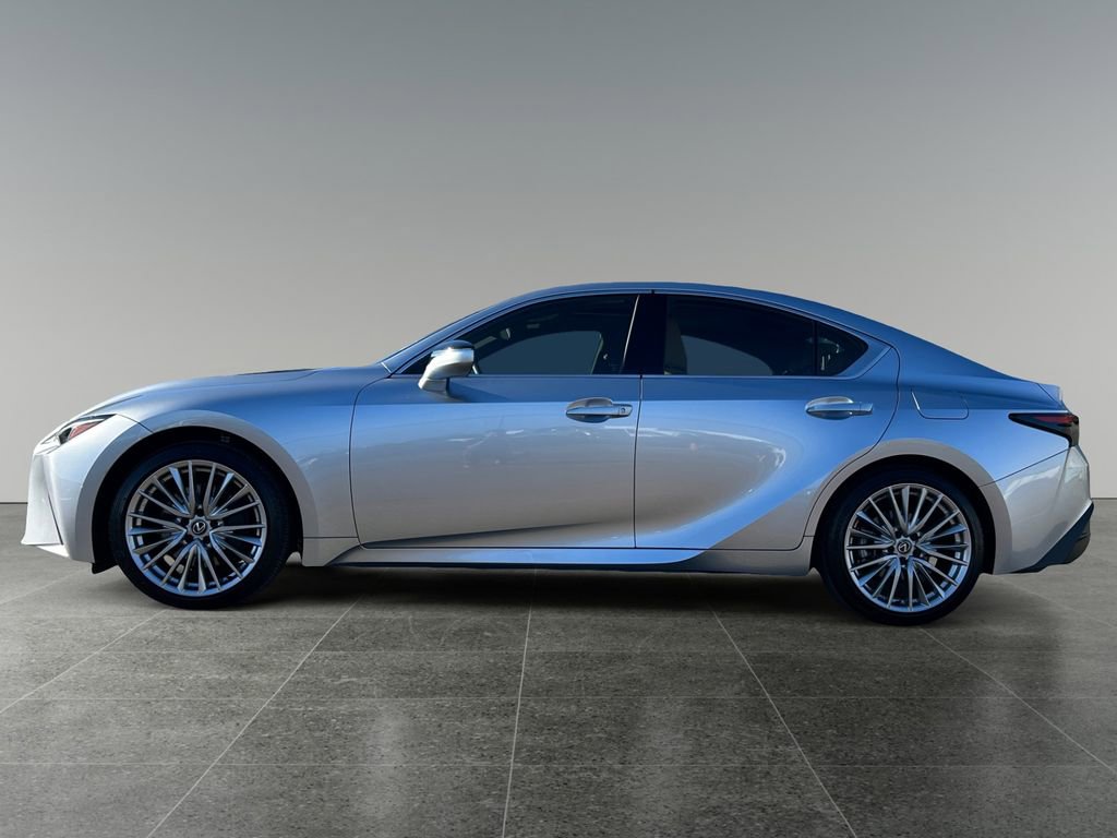 Used 2023 Lexus IS 300 AWD w/ Premium Package image 4