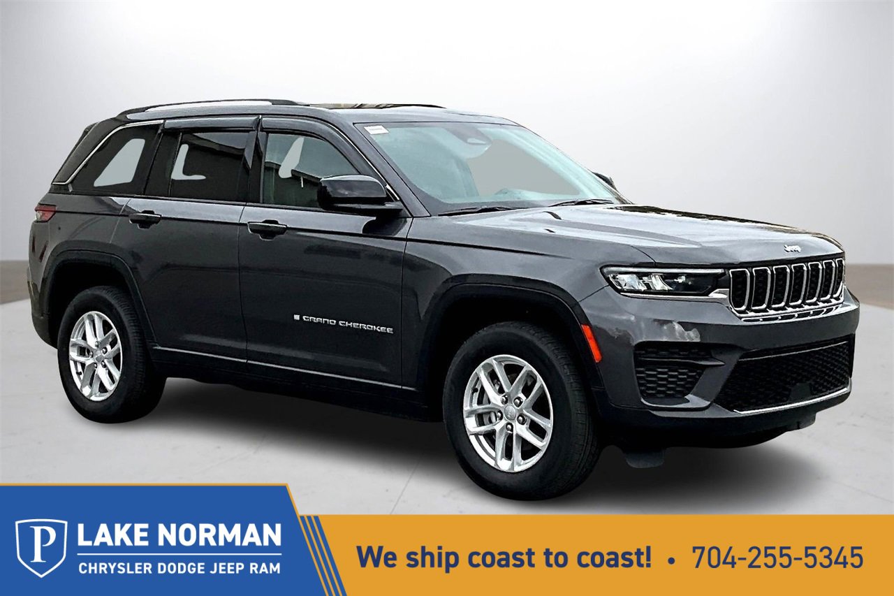Certified 2024 Jeep Grand Cherokee Laredo X image 1