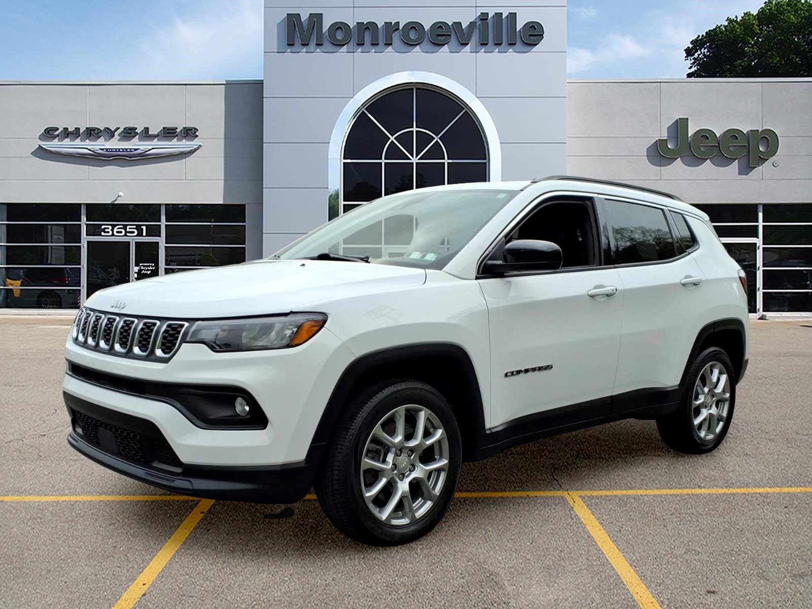 Certified 2024 Jeep Compass Latitude w/ Sun and Sound Group