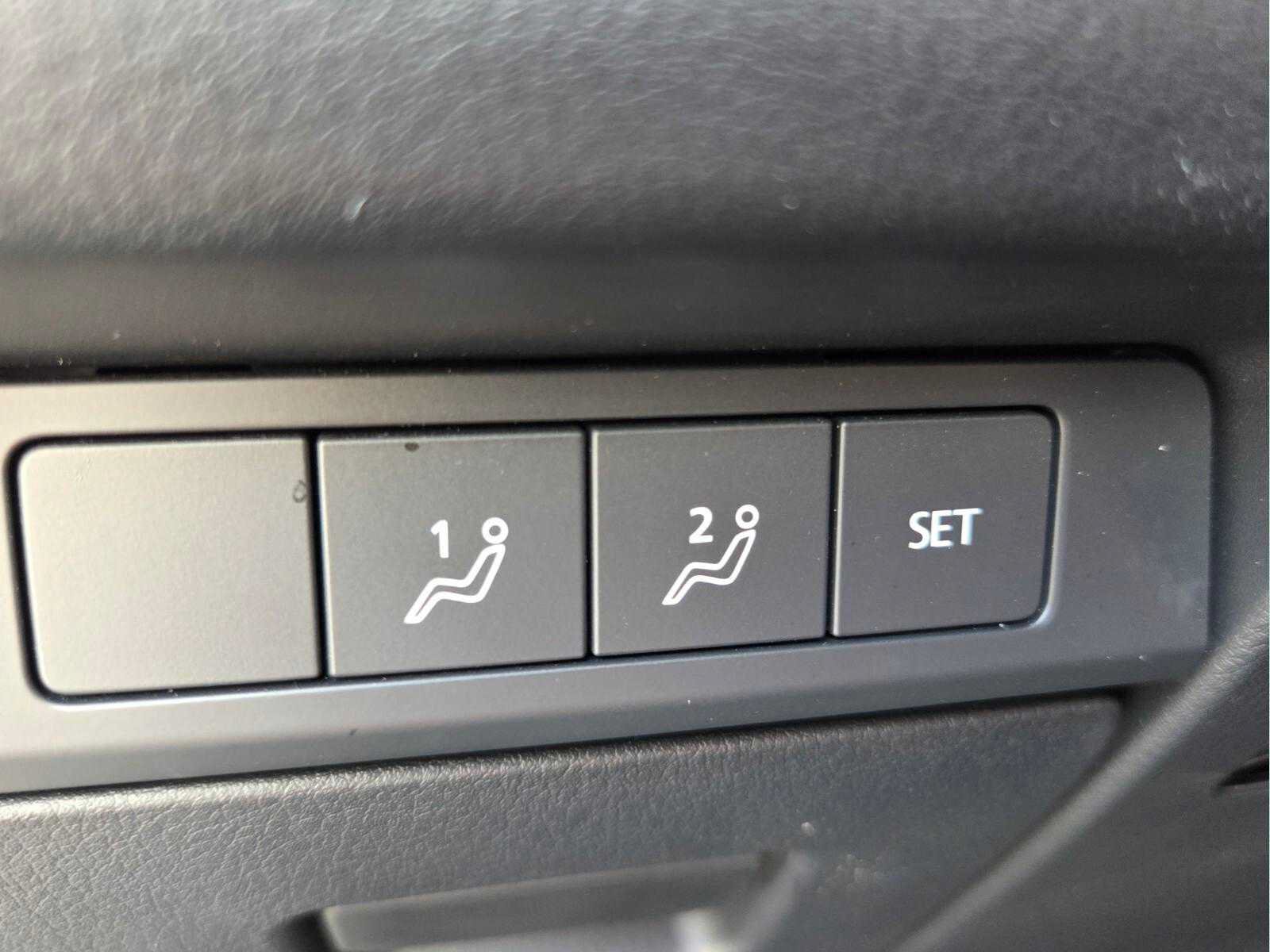 Used 2023 MAZDA CX-30 AWD 2.5 S w/ Preferred Package image 32