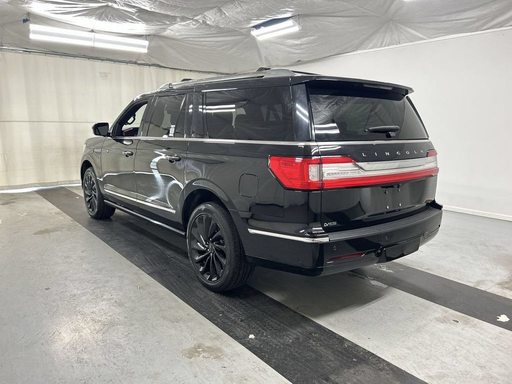 Used 2021 Lincoln Navigator L Reserve AWD/4WD image 7
