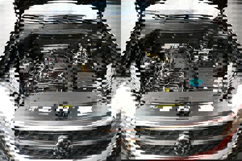 Used 2023 Volkswagen Taos SE AWD/4WD image 7