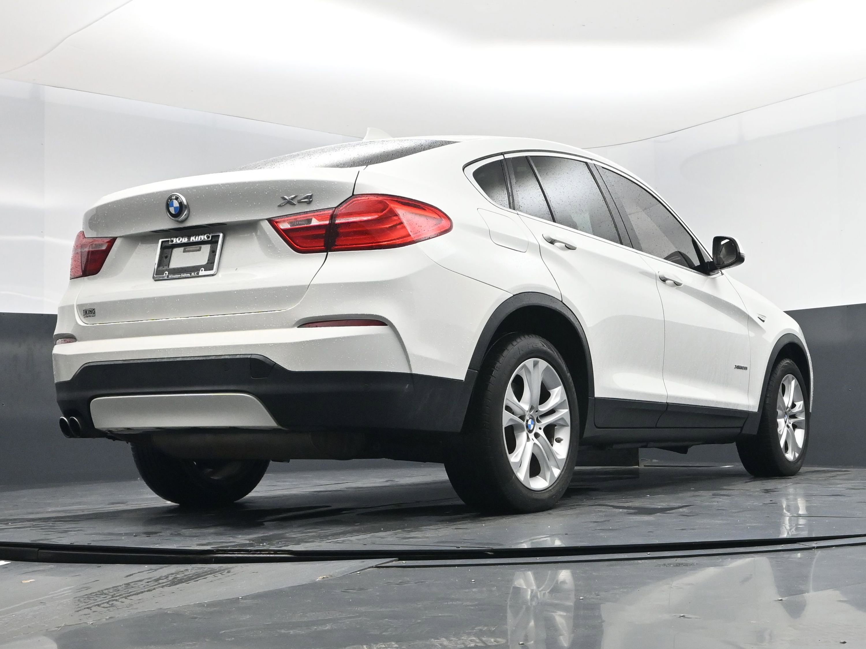 Used 2017 BMW X4 xDrive28i image 14