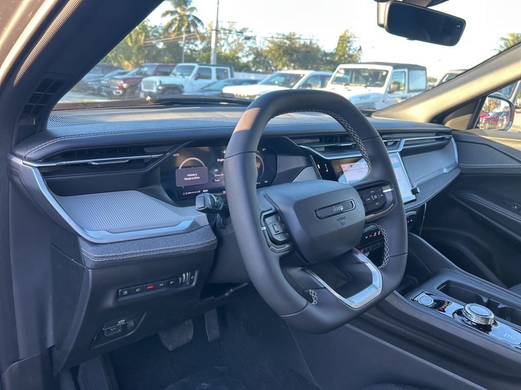 New 2026 Jeep Cherokee Laredo image 10