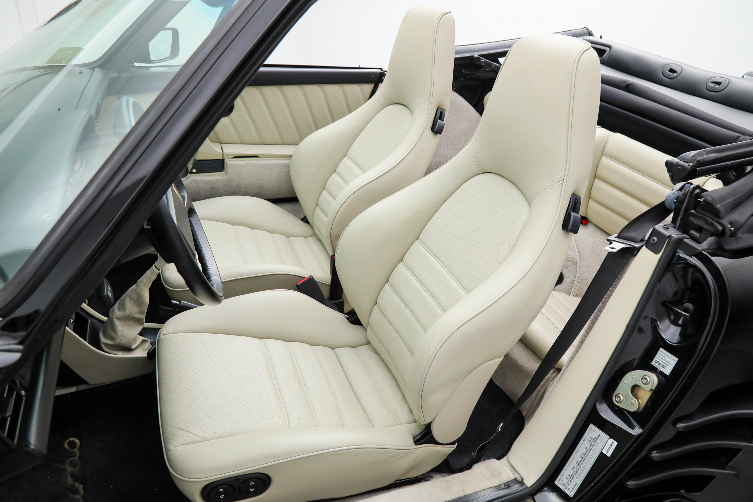 Used 1989 Porsche 911 Turbo Targa RWD image 46
