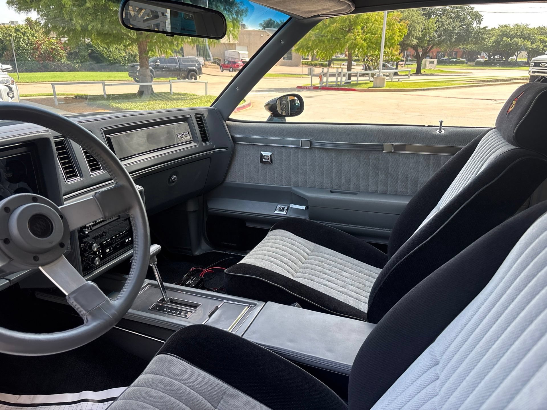Used 1987 Buick Regal Coupe RWD image 2