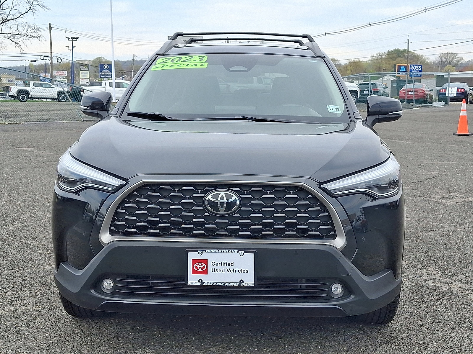 Certified 2023 Toyota Corolla Cross XLE w/ Convenience Package image 2