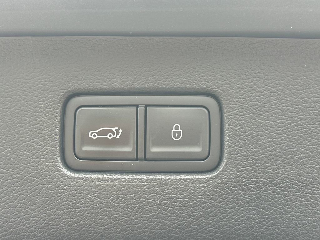 Used 2023 Genesis GV80 2.5T w/ Prestige Package image 34