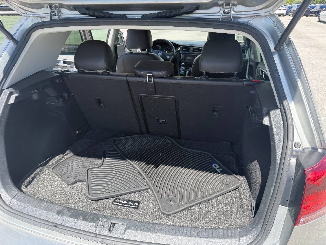 Used 2015 Volkswagen Golf TDI SEL FWD image 40