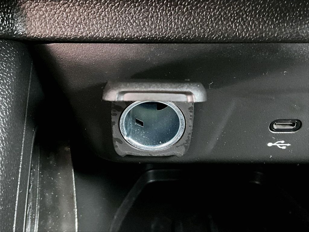 Used 2024 Chevrolet TrailBlazer LS FWD image 28