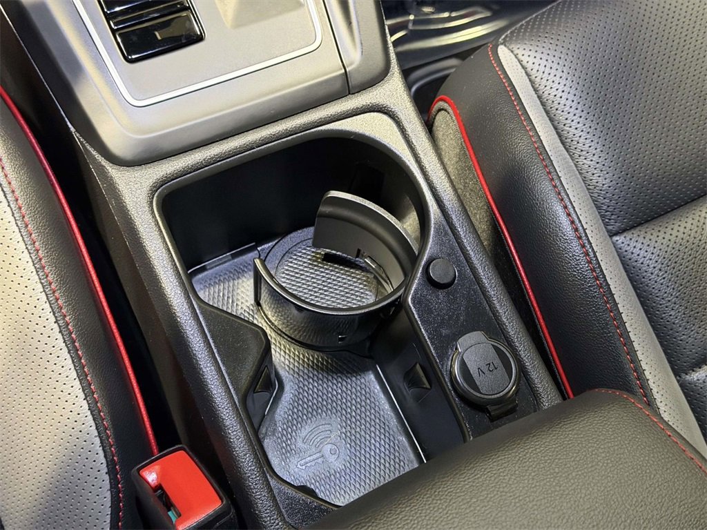 Used 2022 Volkswagen GTI SE image 18