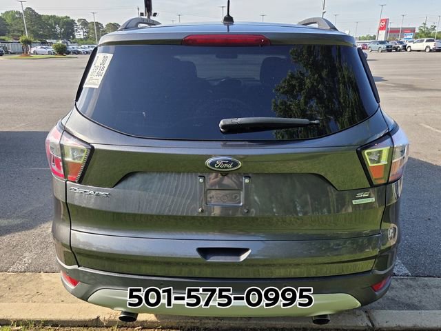Used 2018 Ford Escape SE FWD image 4