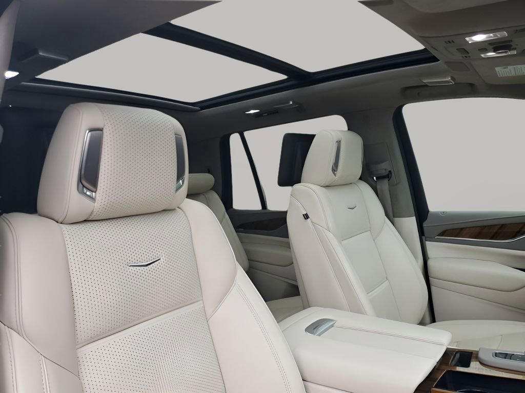 Used 2024 Cadillac Escalade Sport Platinum image 15
