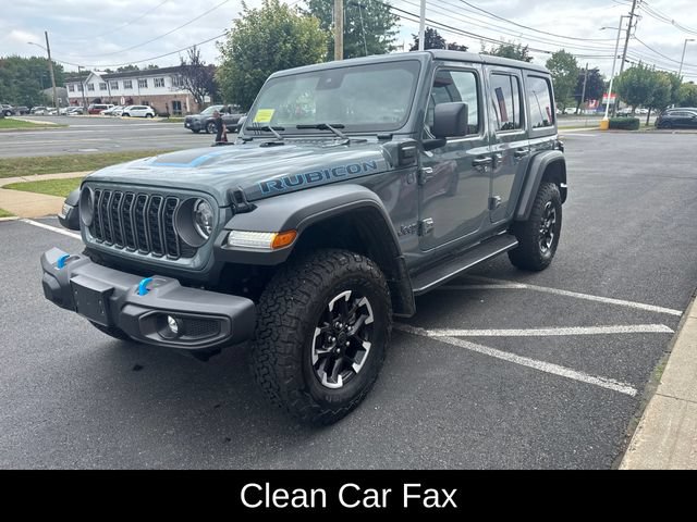 Used 2024 Jeep Wrangler Unlimited Rubicon 4xe w/ Convenience Group AWD/4WD image 8