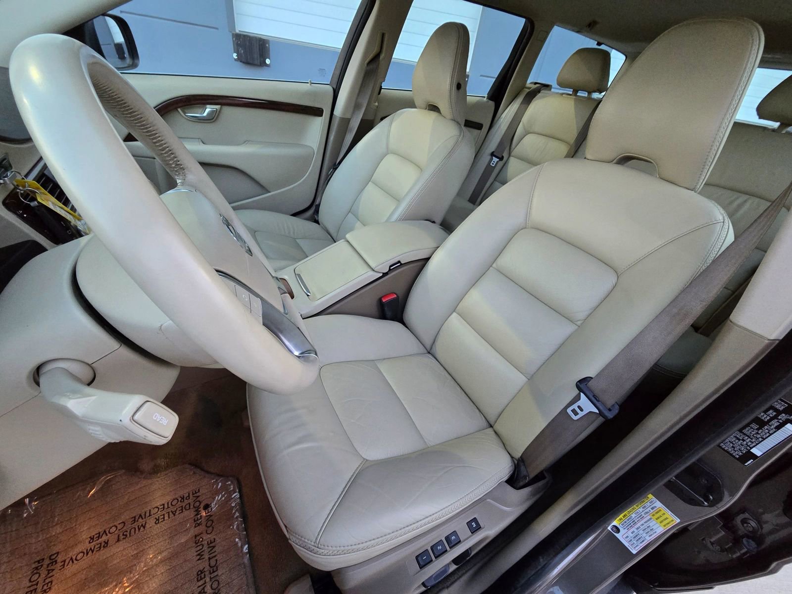 Used 2011 Volvo XC70 T6 image 13