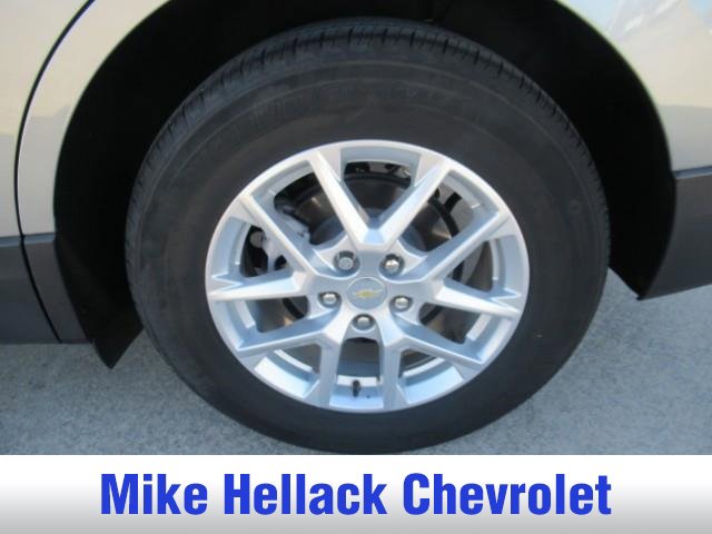 Used 2024 Chevrolet Equinox LT w/ LPO, Floor Liner Package FWD image 6
