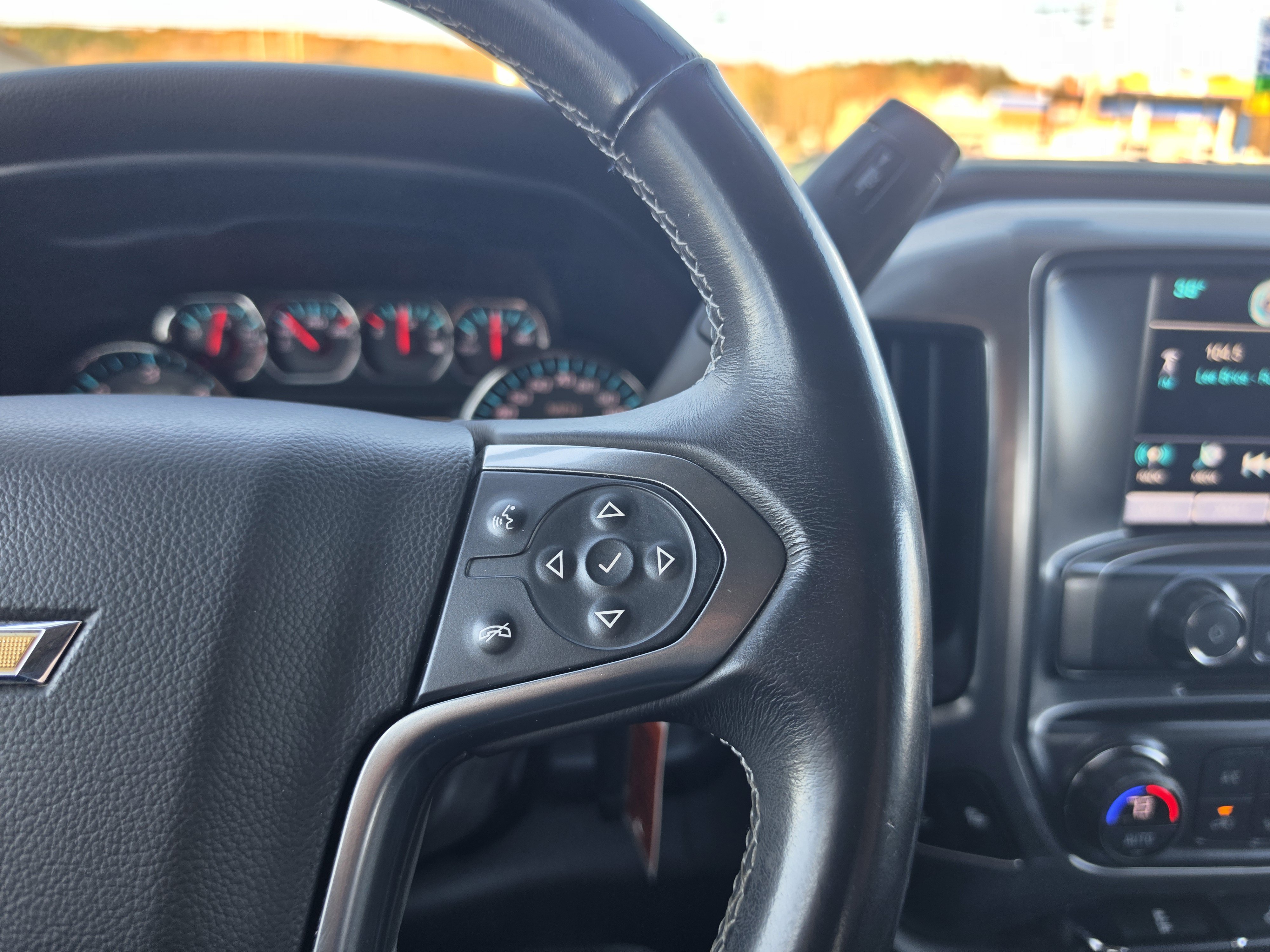 Used 2017 Chevrolet Silverado 1500 LT w/ All Star Edition AWD/4WD image 20