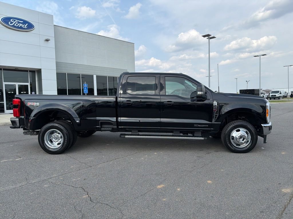 New 2026 Ford F350 XLT w/ 360-Degree Camera Package image 2