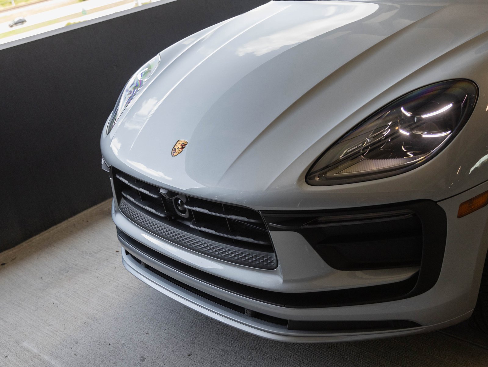 New 2026 Porsche Macan image 33