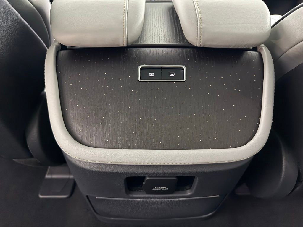 New 2025 Lincoln Navigator L Black Label AWD/4WD image 49